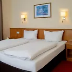 Jaegerheim Hotel